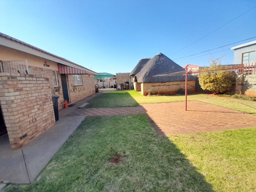 3 Bedroom Property for Sale in Stilfontein Ext 4 North West